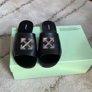 Off white leather arrow slides